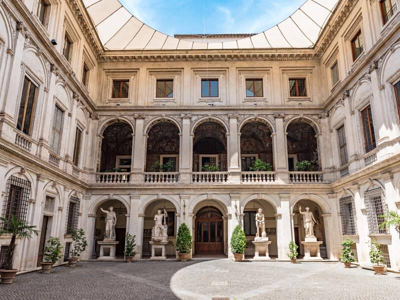 Palazzo-Altemps-Museo-Nazionale-Romano-Insider-Tip-Rome