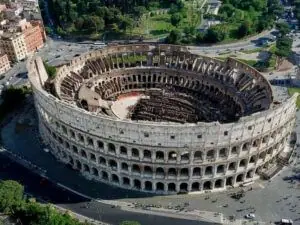 Top-view-Colosseum