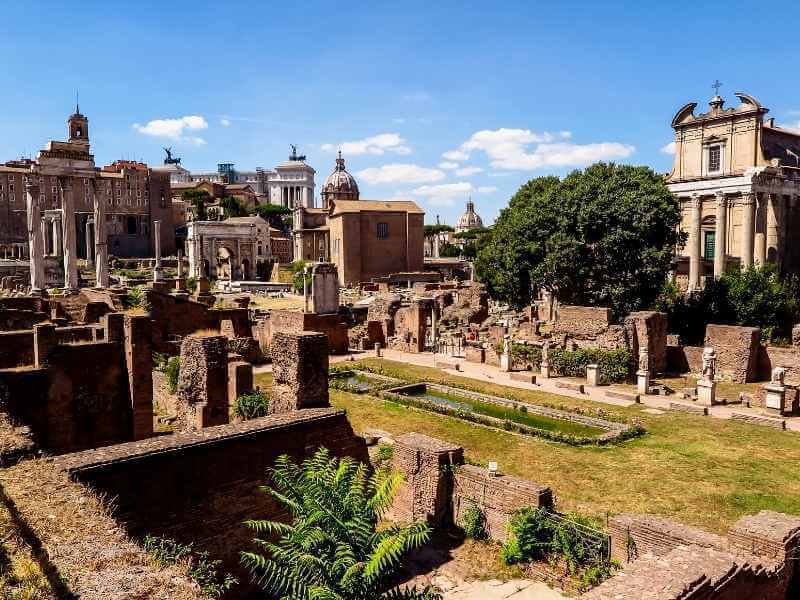 Buildings Forum Romanum History