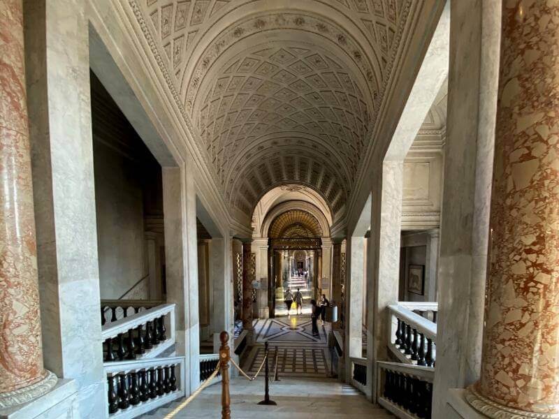 Vatican Museums guides tour in Rome