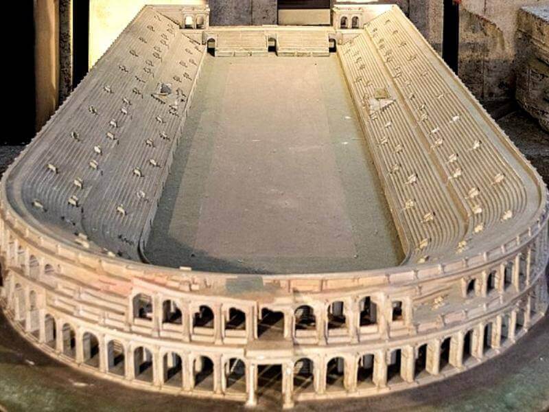 Stadium-Domitian north side