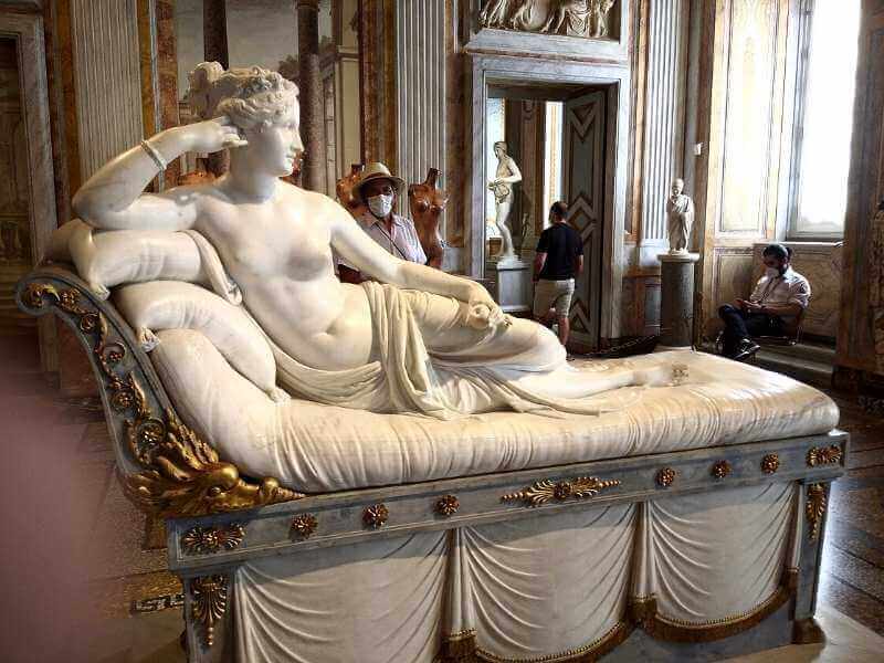 Paolina-Borghese-als-Venus-Victrix.jpg