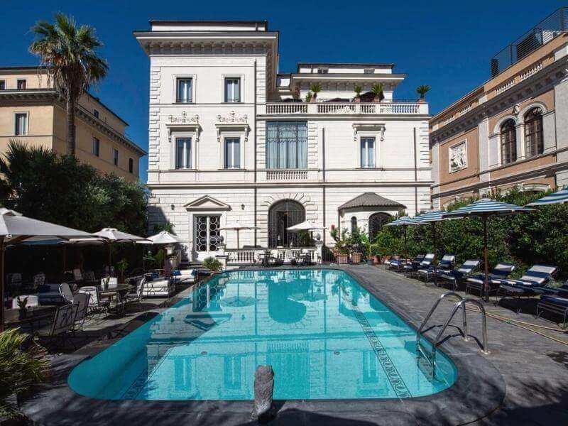 5-Sterne-Luxushotel-mit-Pool-Palazzo-Dama.jpg