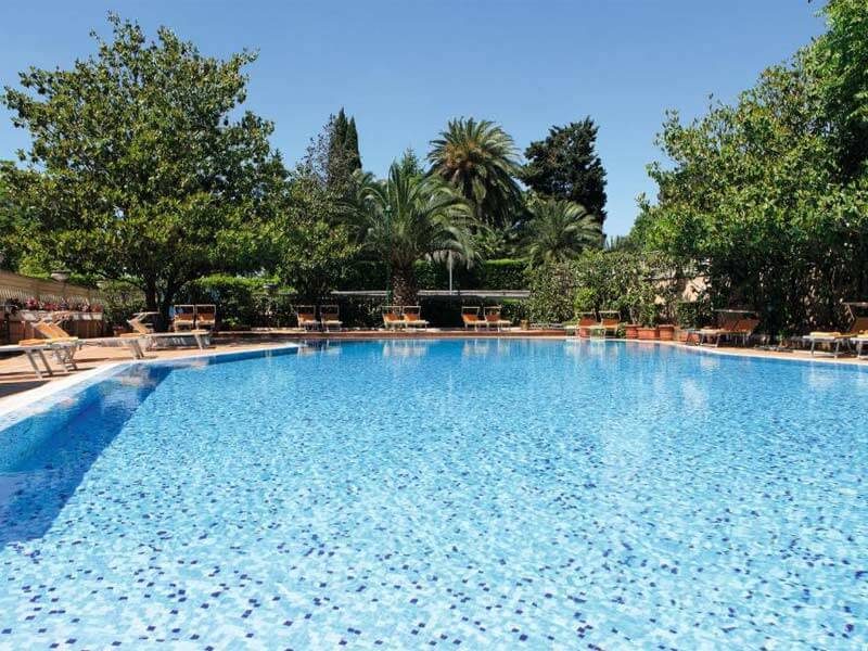 Grand-Hotel-Gianicolo-with-Pool-Rome