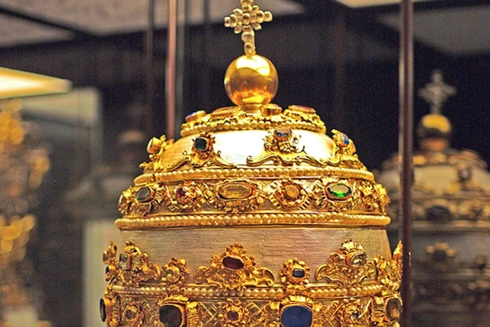Schatzkammer-Petersdom.jpg