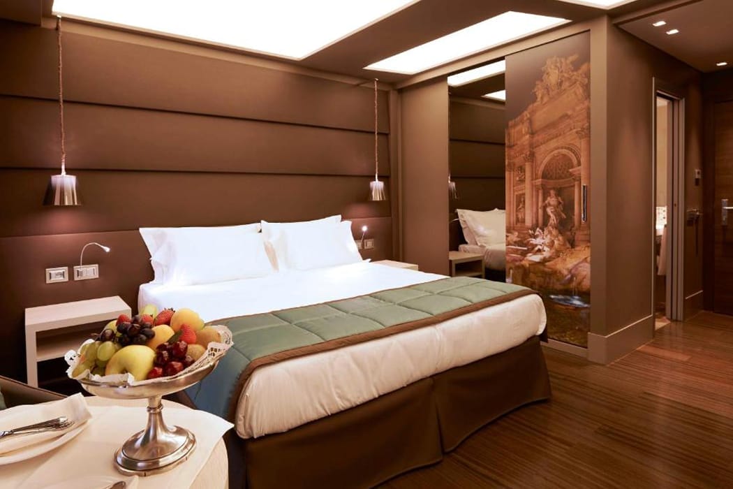 Hotelzimmer-Harrys-Bar-Trevi-Hotel-Rom.jpg