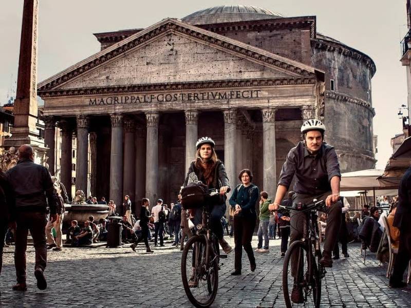 Rom-Stadtrundahrt-mit-E-Bike.jpg