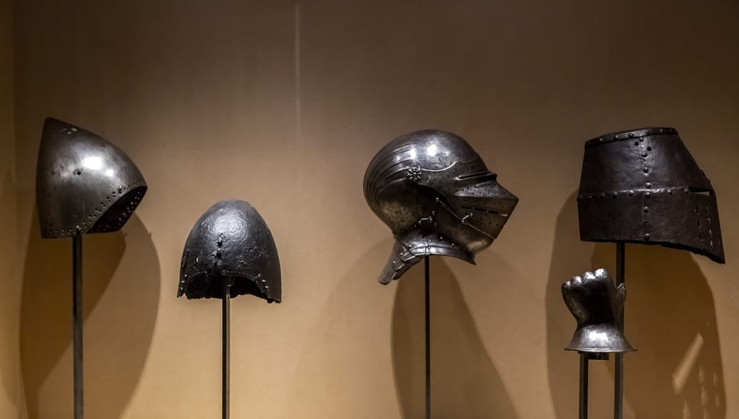 Weapons-in-Museum-of-Castel-Sant-Angelo-Rome